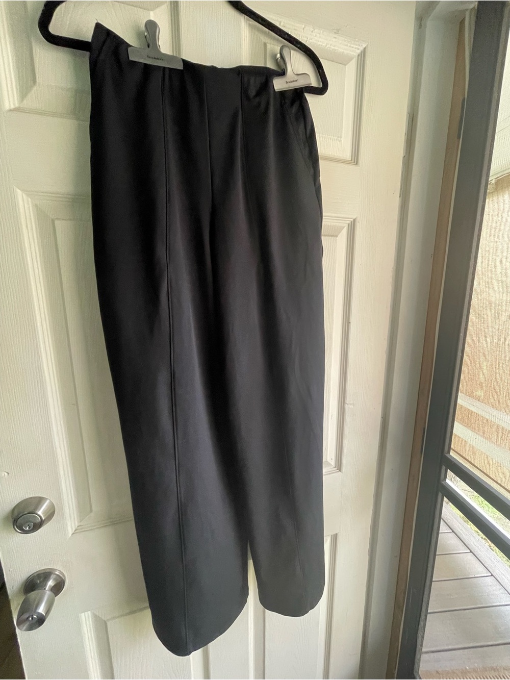 Old Navy Powersoft Go-Dry Wide-Leg/Pintuck Pants (Size S).